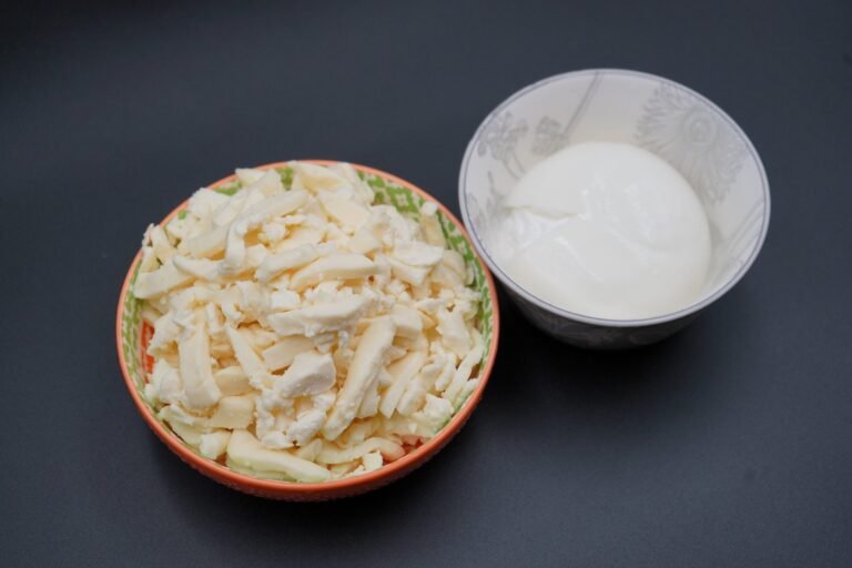 The cheese at fired dough